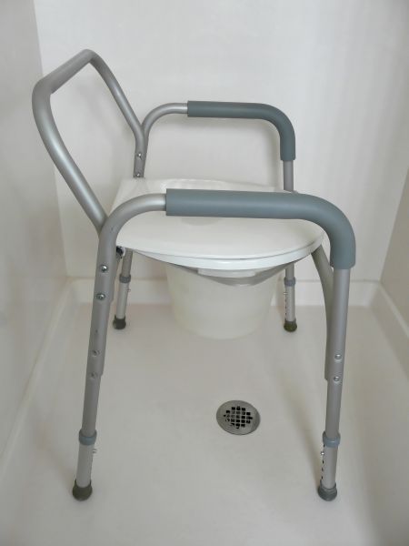 Commode Installation in Columbia